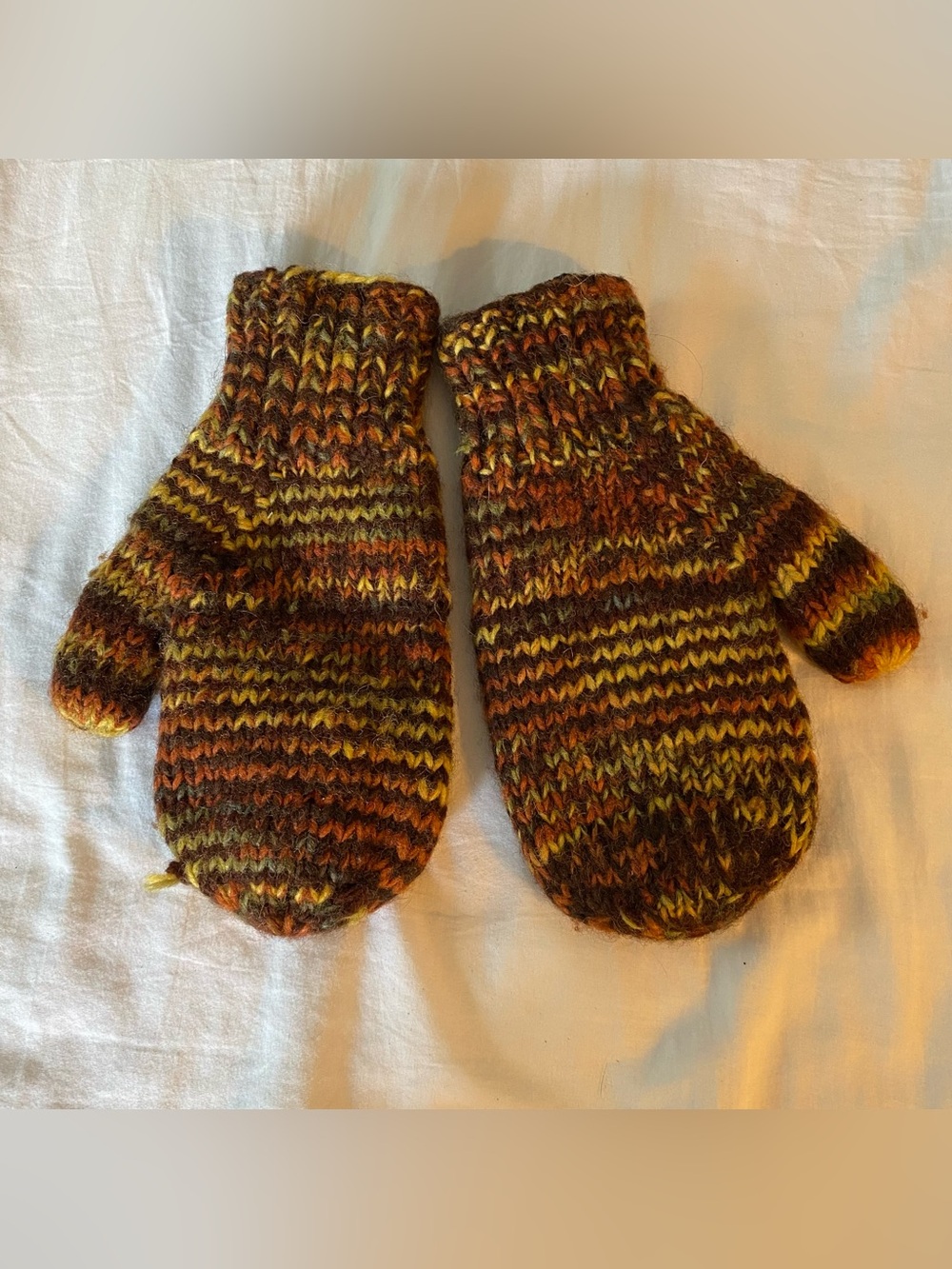 Ganesh Himal Trading Co womens m Hand Knit Mittens 100% Wool Brown Made In Nepal
